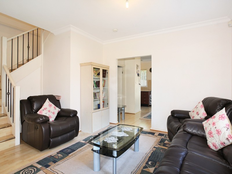 1&2/9 Cullen Place, Dharruk NSW 2770