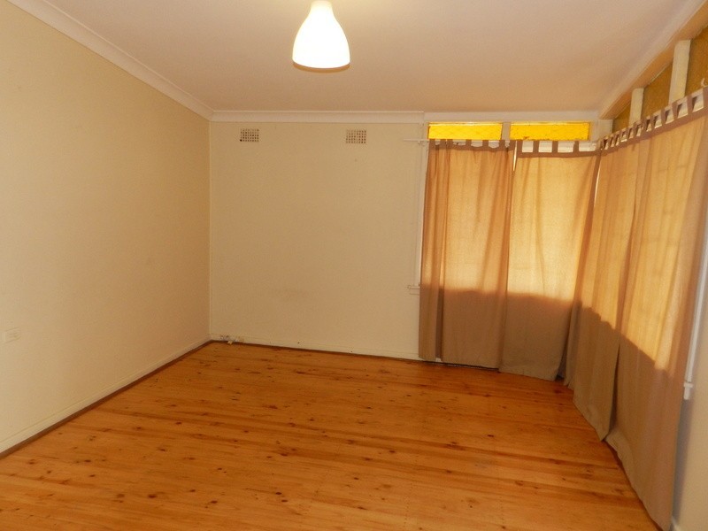 24 Parkes Crescent, Blackett NSW 2770