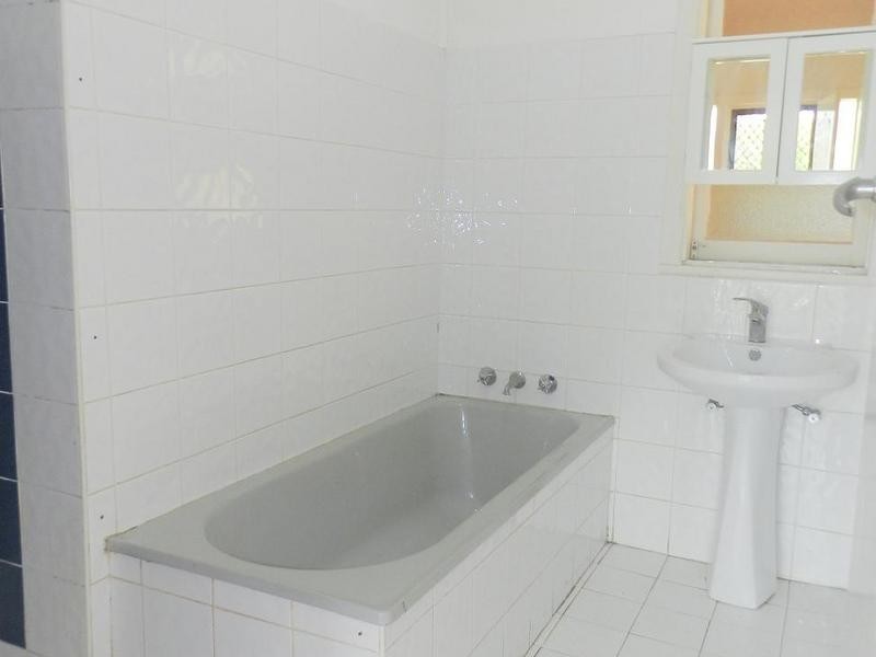 12 White Parade, St Marys NSW 2760