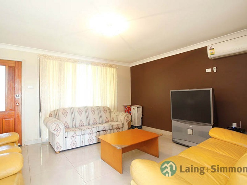 47 Melville Rd, St Clair NSW 2759