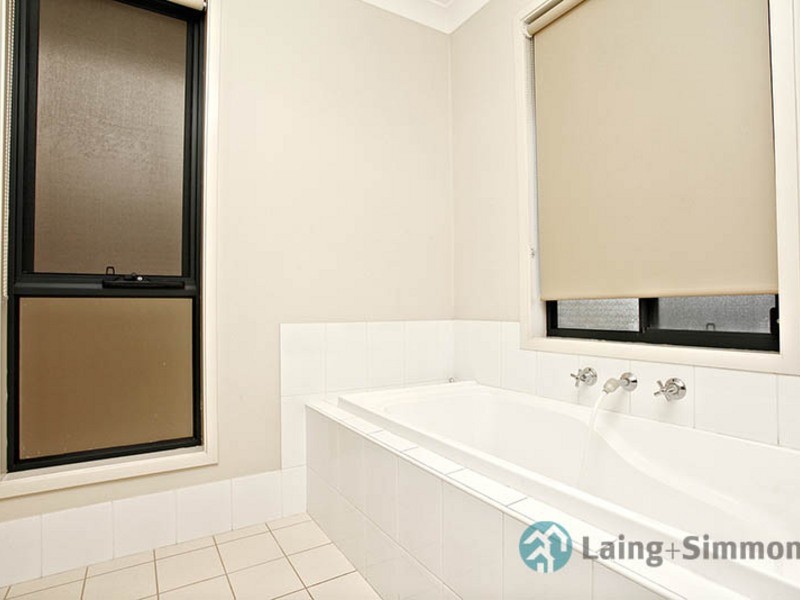 22 Dunlop Street, Ropes Crossing NSW 2760