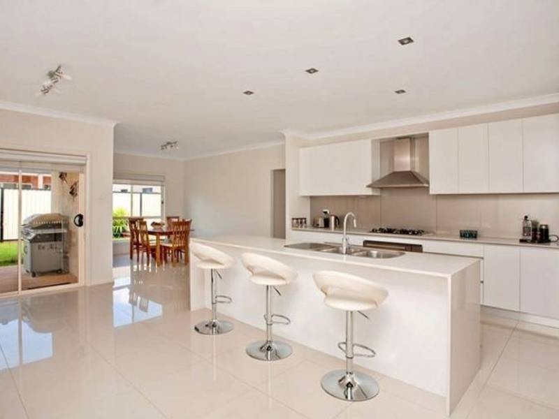 19 Granada Place, Oakhurst NSW 2761