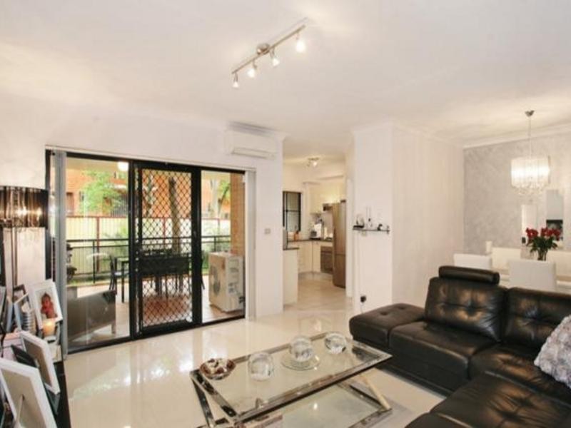 1/7-9 Torrens Street, Merrylands NSW 2160