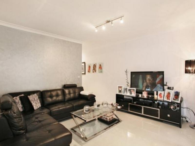 1/7-9 Torrens Street, Merrylands NSW 2160