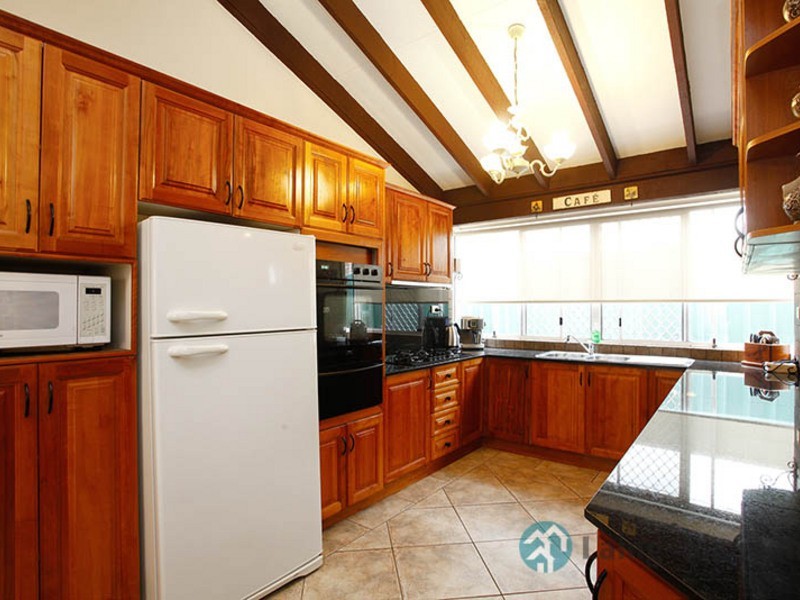 6 Scherell St, Dharruk NSW 2770