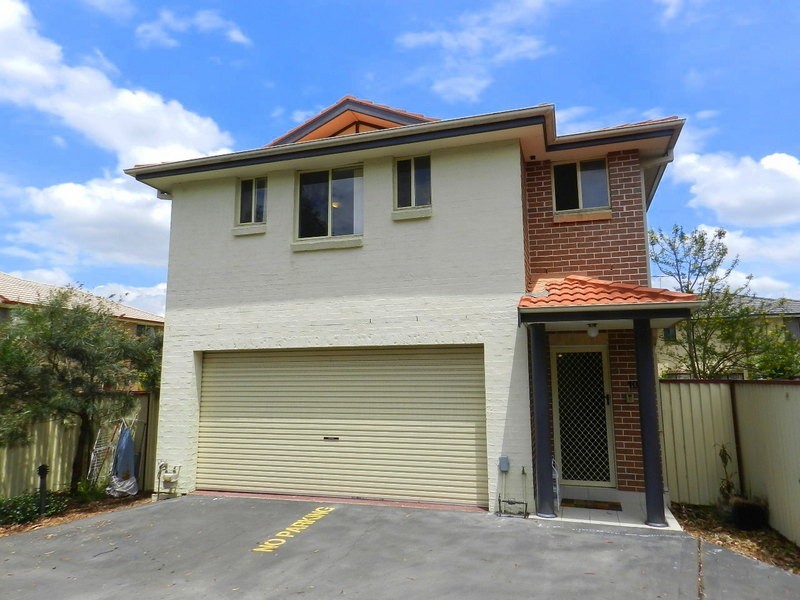 10/10 Abraham St, Rooty Hill NSW 2766