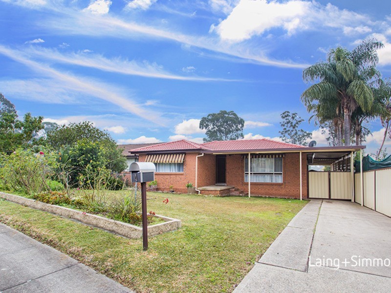 04 Chris Place, Dean Park NSW 2761