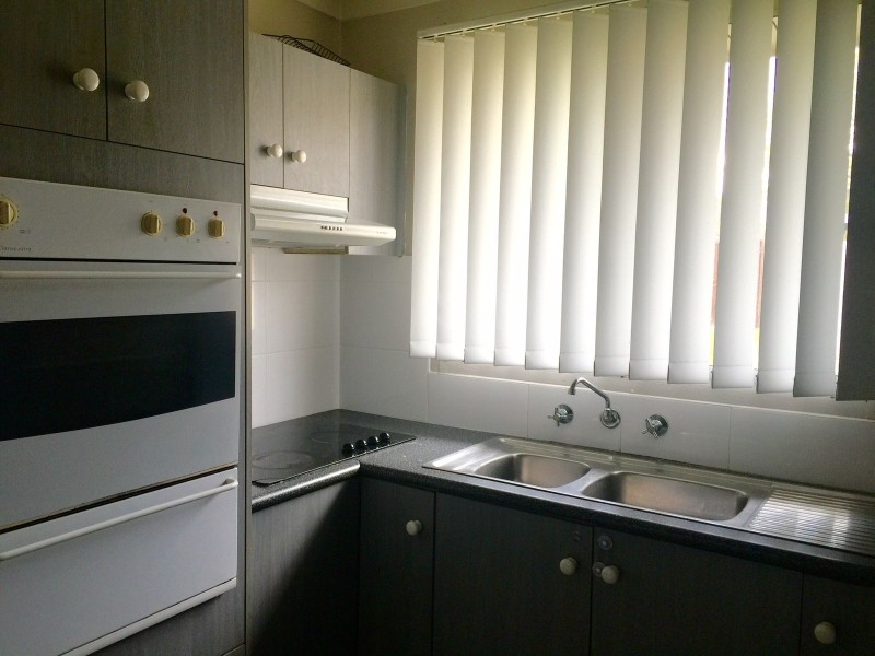 8 Bass Place, Willmot NSW 2770