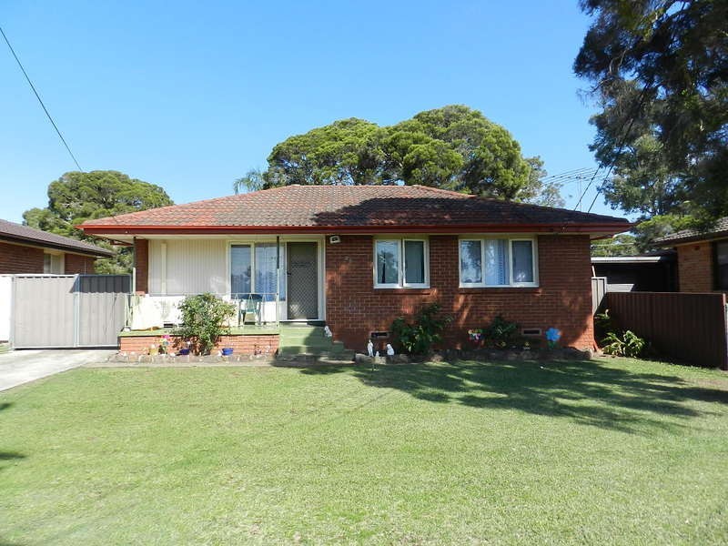 26 Copeland Road, Lethbridge Park NSW 2770