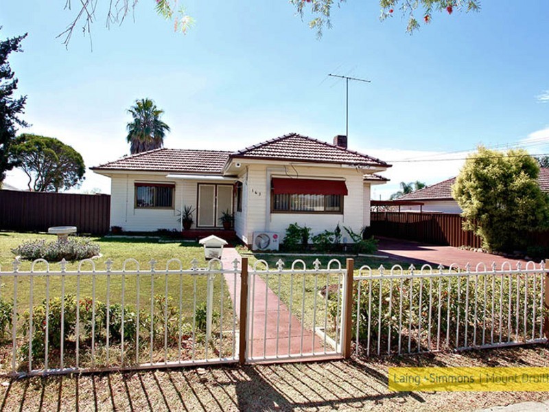 163 Desborough St, Colyton NSW 2760