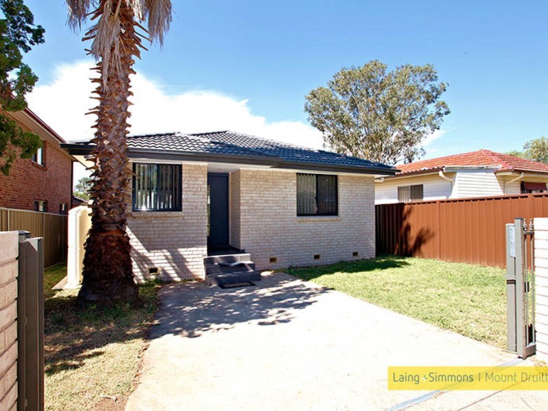 163 Desborough St, Colyton NSW 2760
