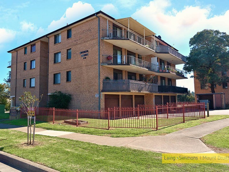 6/1 Innes Cres, Mount Druitt NSW 2770