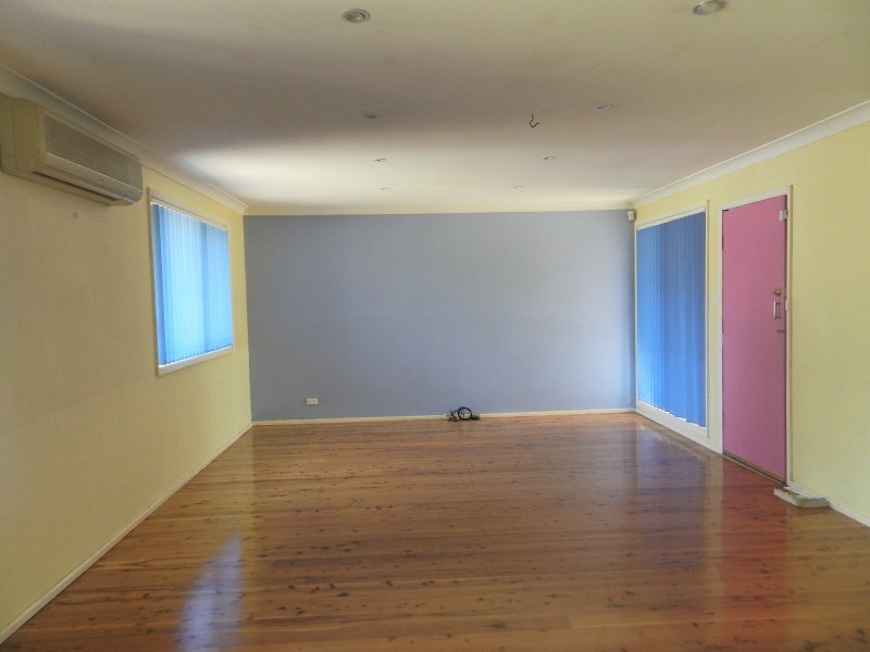 34 Kurrajong Ave, Mount Druitt NSW 2770