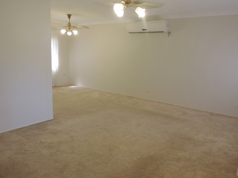 34 Peppertree Dr, Erskine Park NSW 2759