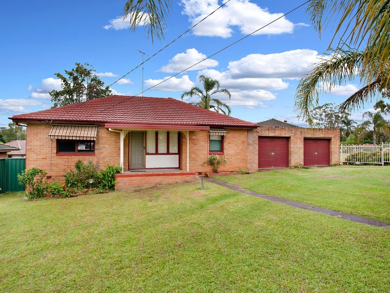 38 Ellengowan Cres, Whalan NSW 2770