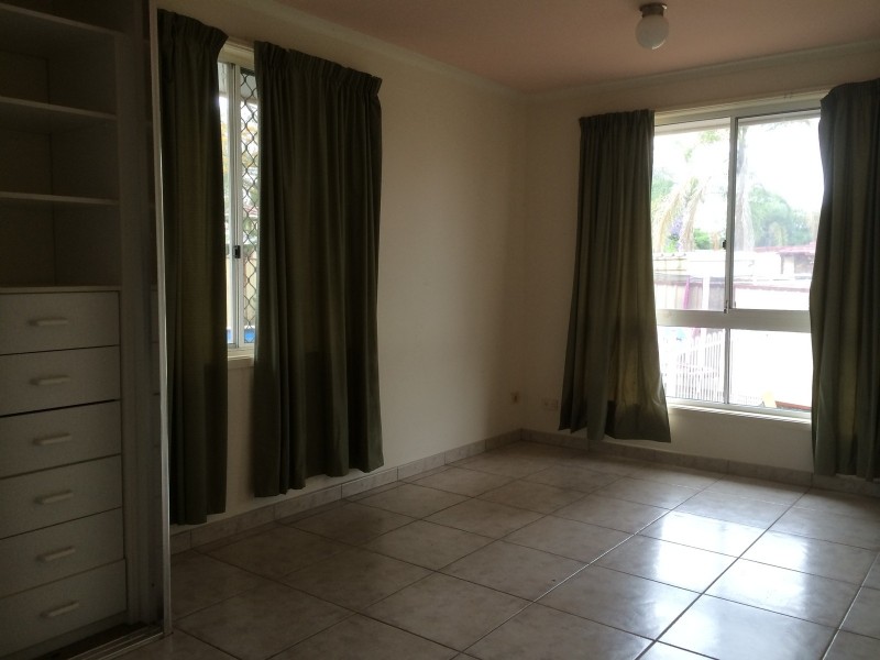 6 Ree Place, St Clair NSW 2759