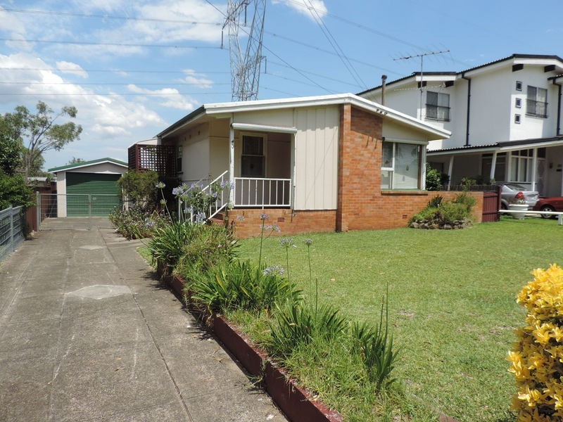 40 Tarawa Road, Lethbridge Park NSW 2770