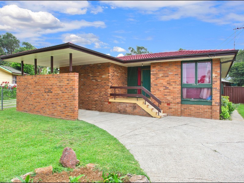 15 Pelsart Ave, Willmot NSW 2770