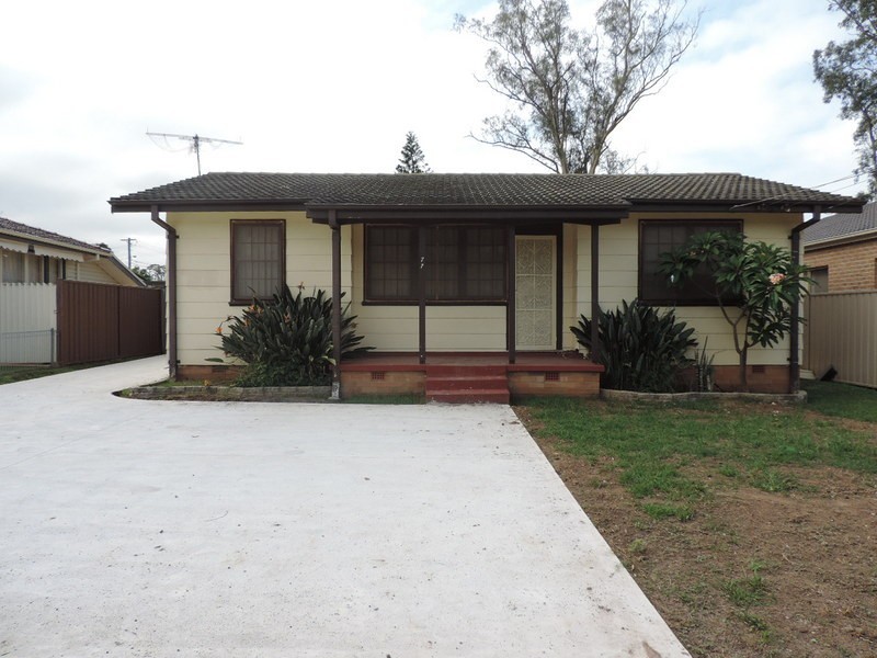 77 Boldrewood Street, Blackett NSW 2770