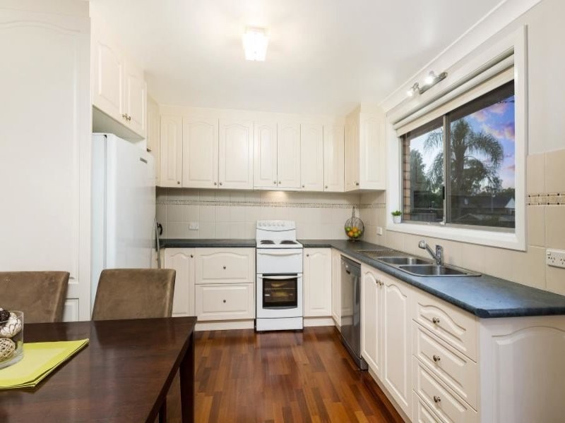 3 Louise Street, Dean Park NSW 2761