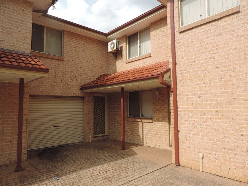 5/2 Wattle Avenue, North St Marys NSW 2760