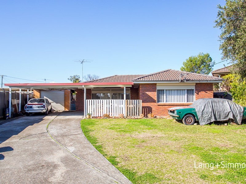 5 Alchin Street, Dharruk NSW 2770