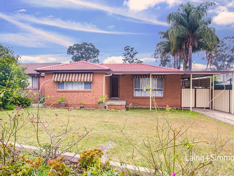 4 Chris Place, Dean Park NSW 2761