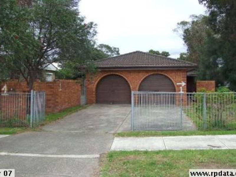 1 Kurrajong Ave, Mount Druitt NSW 2770
