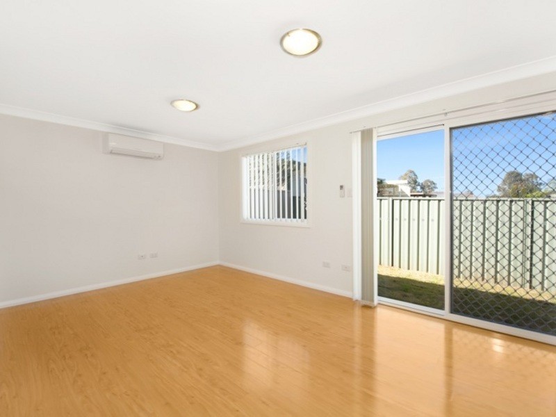 3a Standish Ave, Oakhurst NSW 2761
