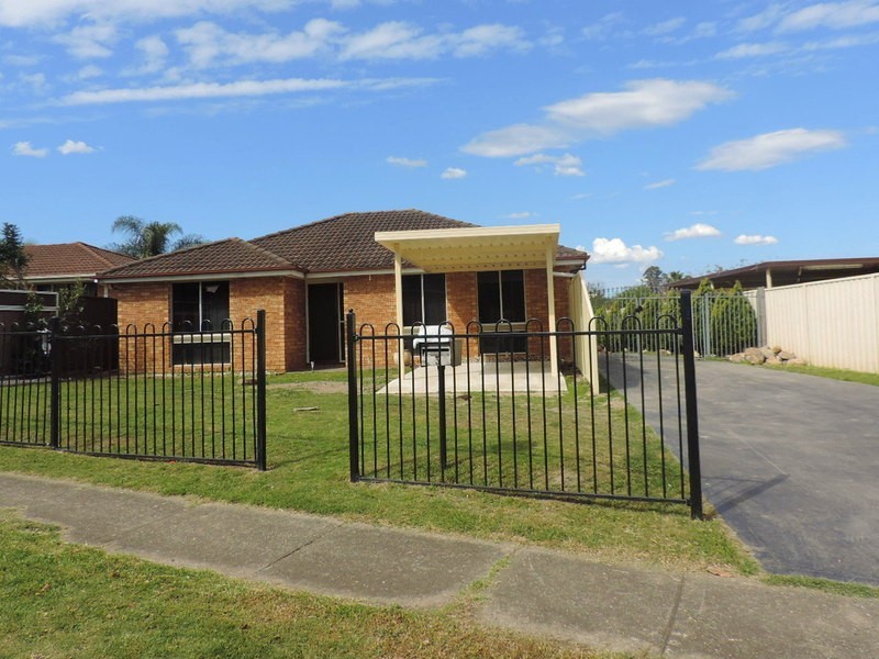 3 & 3A  Standish Ave, Oakhurst NSW 2761