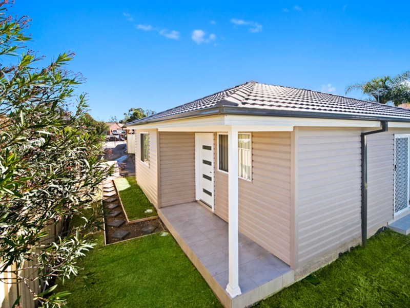 3 & 3A  Standish Ave, Oakhurst NSW 2761