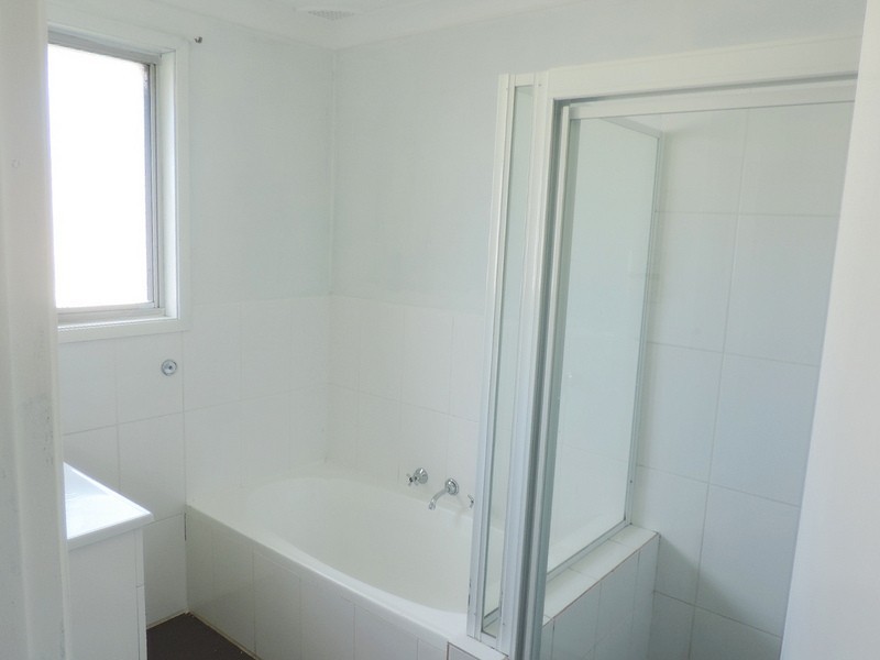 3 & 3A  Standish Ave, Oakhurst NSW 2761