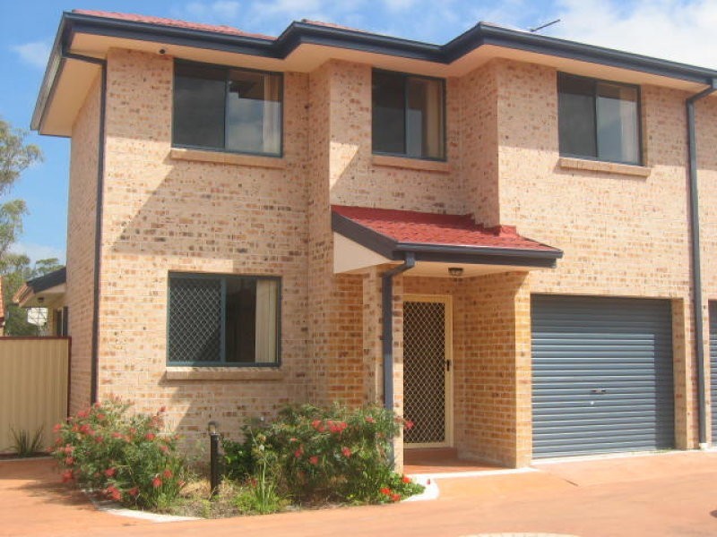 8/32 Meacher, Mount Druitt NSW 2770