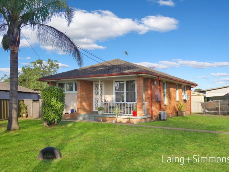 66 Tarawa Road, Lethbridge Park NSW 2770