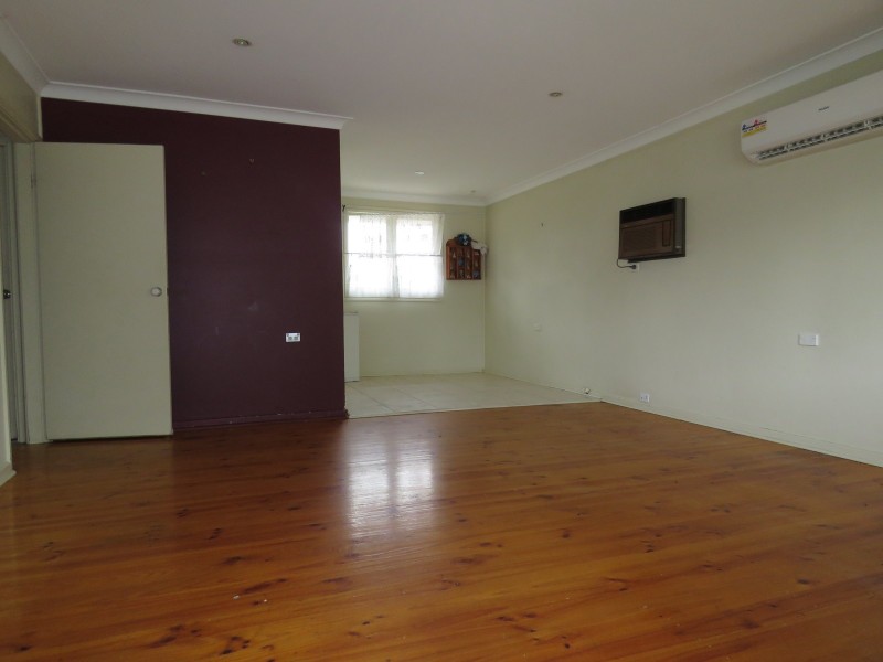 12 Parkes Crescent, Blackett NSW 2770