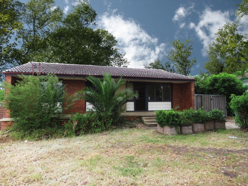 12 Parkes Crescent, Blackett NSW 2770