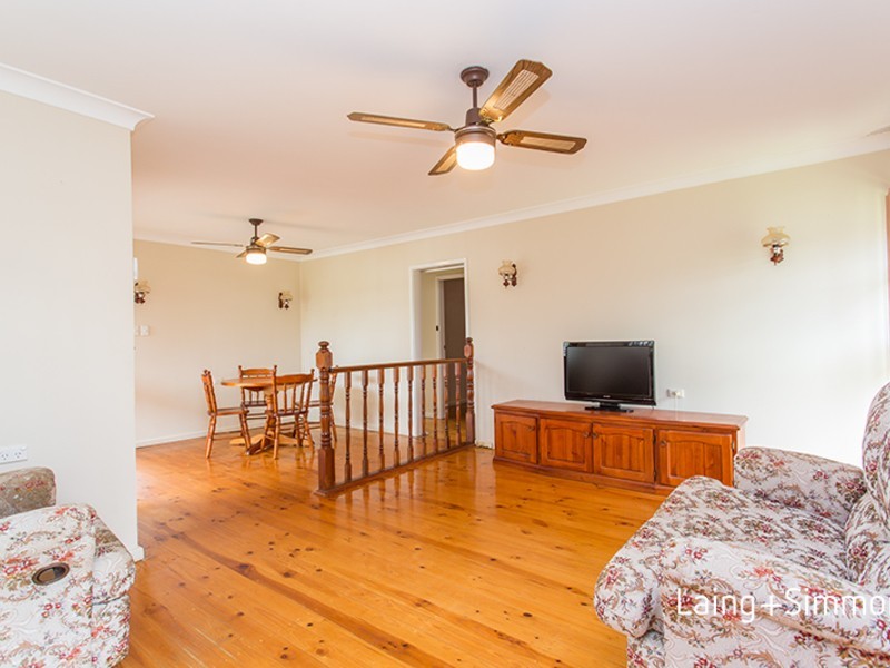 4  Parkes Crescent, Blackett NSW 2770