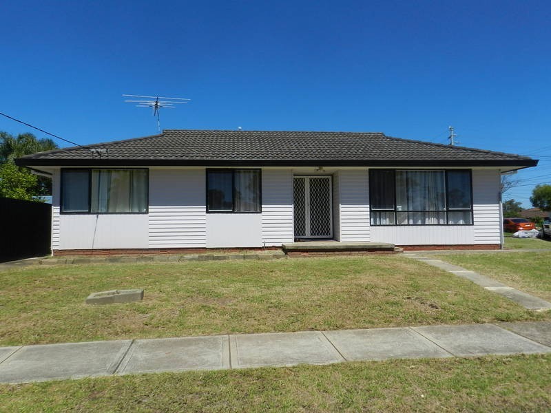 16  Bambara Street, Dharruk NSW 2770