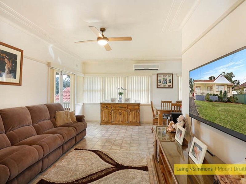 63 Emily St, Mount Druitt NSW 2770