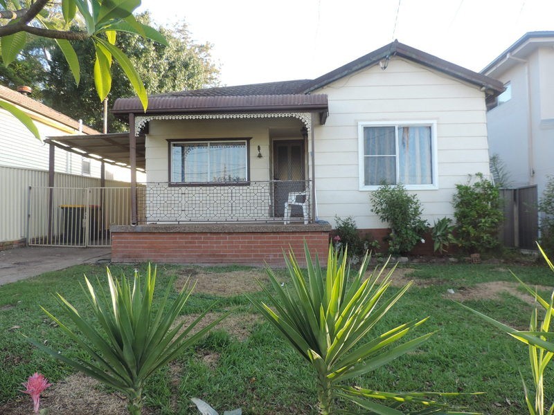 16 Wanda Street, Merrylands NSW 2160