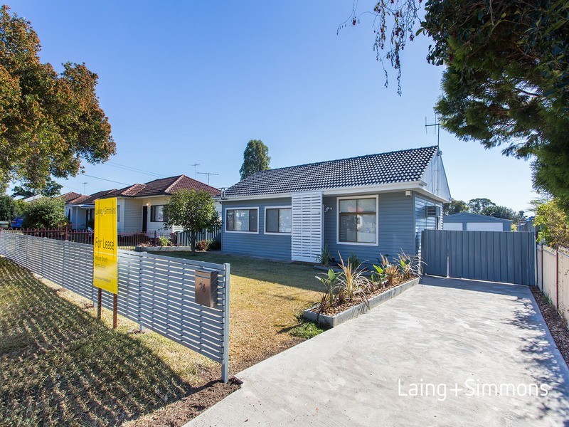 26 Dan Crescent, Colyton NSW 2760