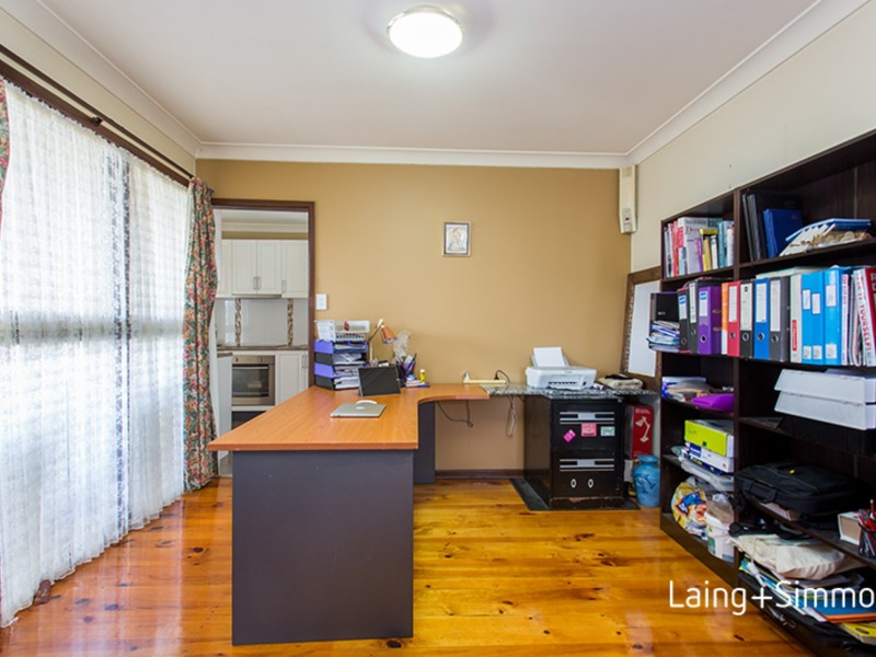 4  Roebuck Crescent, Willmot NSW 2770