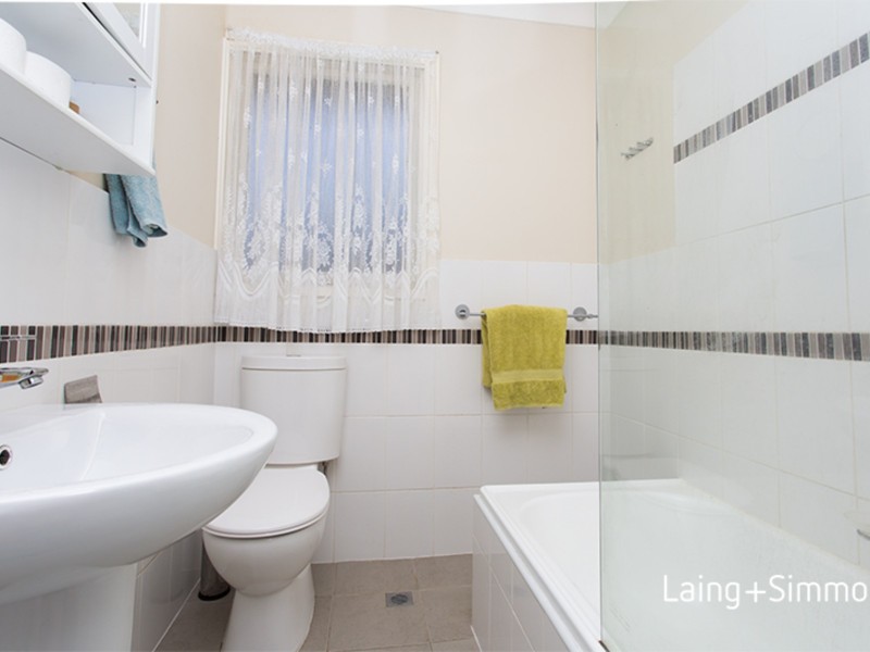 4  Roebuck Crescent, Willmot NSW 2770