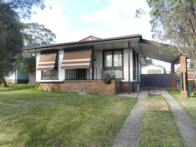 41 Franklin Crescent, Blackett NSW 2770