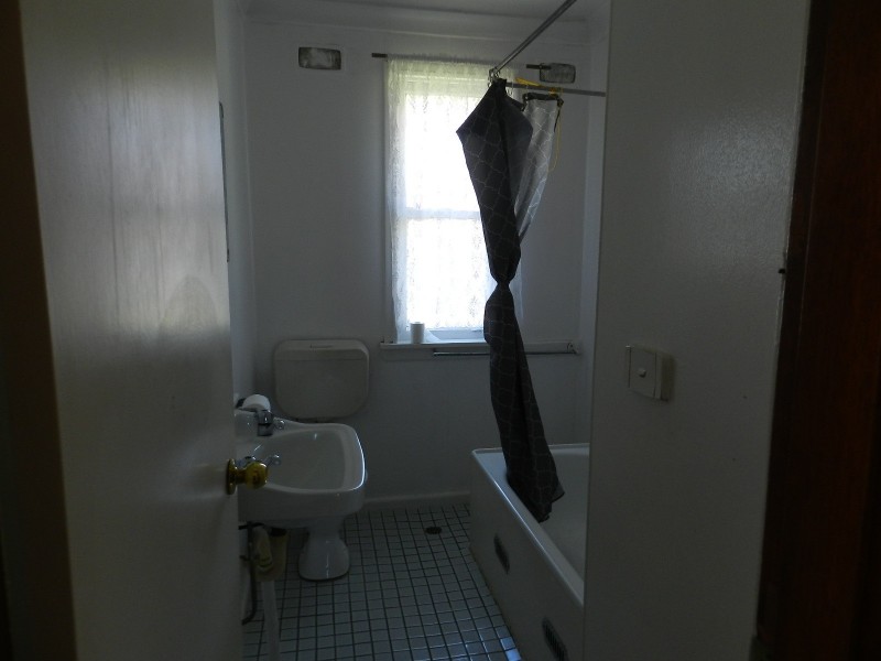 35 Lang Crescent, Blackett NSW 2770