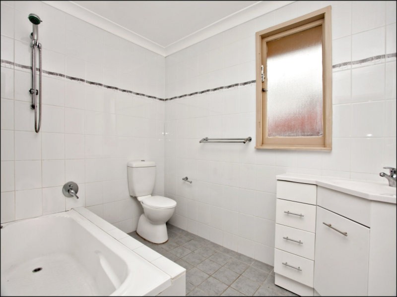 34 Manifold Road, Blackett NSW 2770