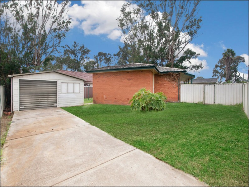 34 Manifold Road, Blackett NSW 2770