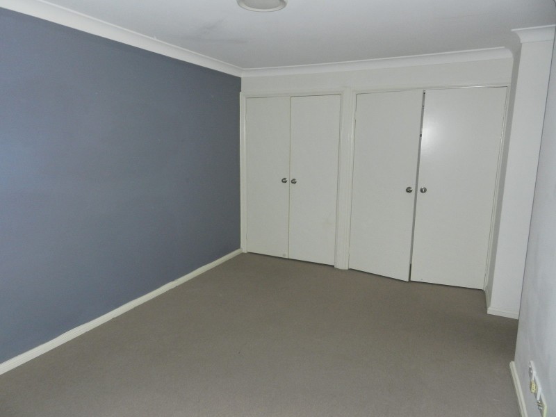 2/33 Blenheim Avenue, Rooty Hill NSW 2766