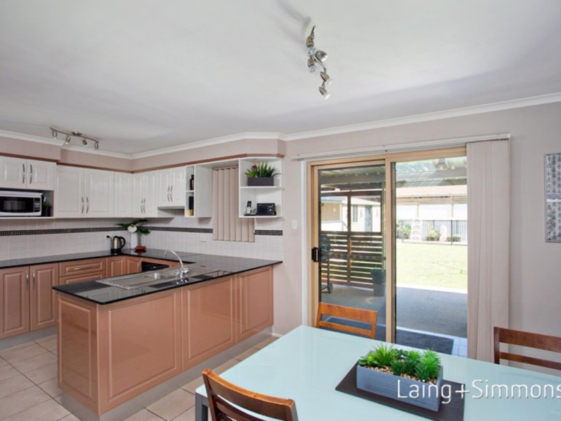 20 Nicolaidis Crescent, Rooty Hill NSW 2766