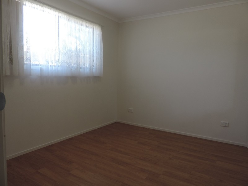 4a Natuna Place, Lethbridge Park NSW 2770